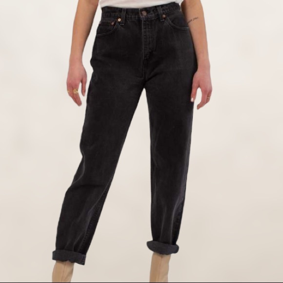 Vintage Levi’s 560 Black High Waisted Jeans - Picture 13 of 13